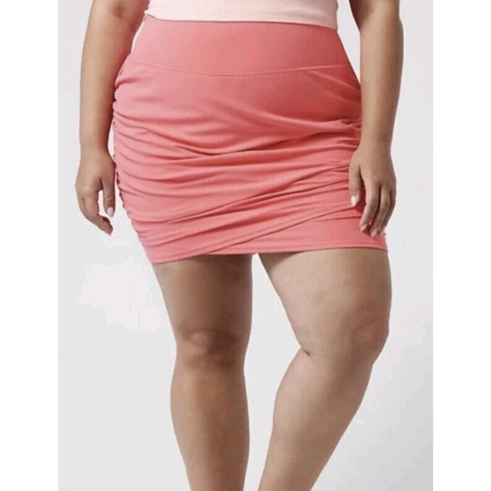 New Athleta Transcend Skort Shorts PLUS SIZE‎ 1X PETAL PINK Side Ruching Yoga